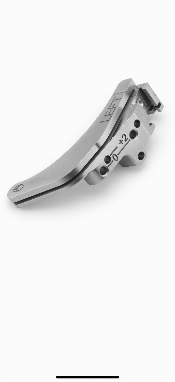 Hip positioner